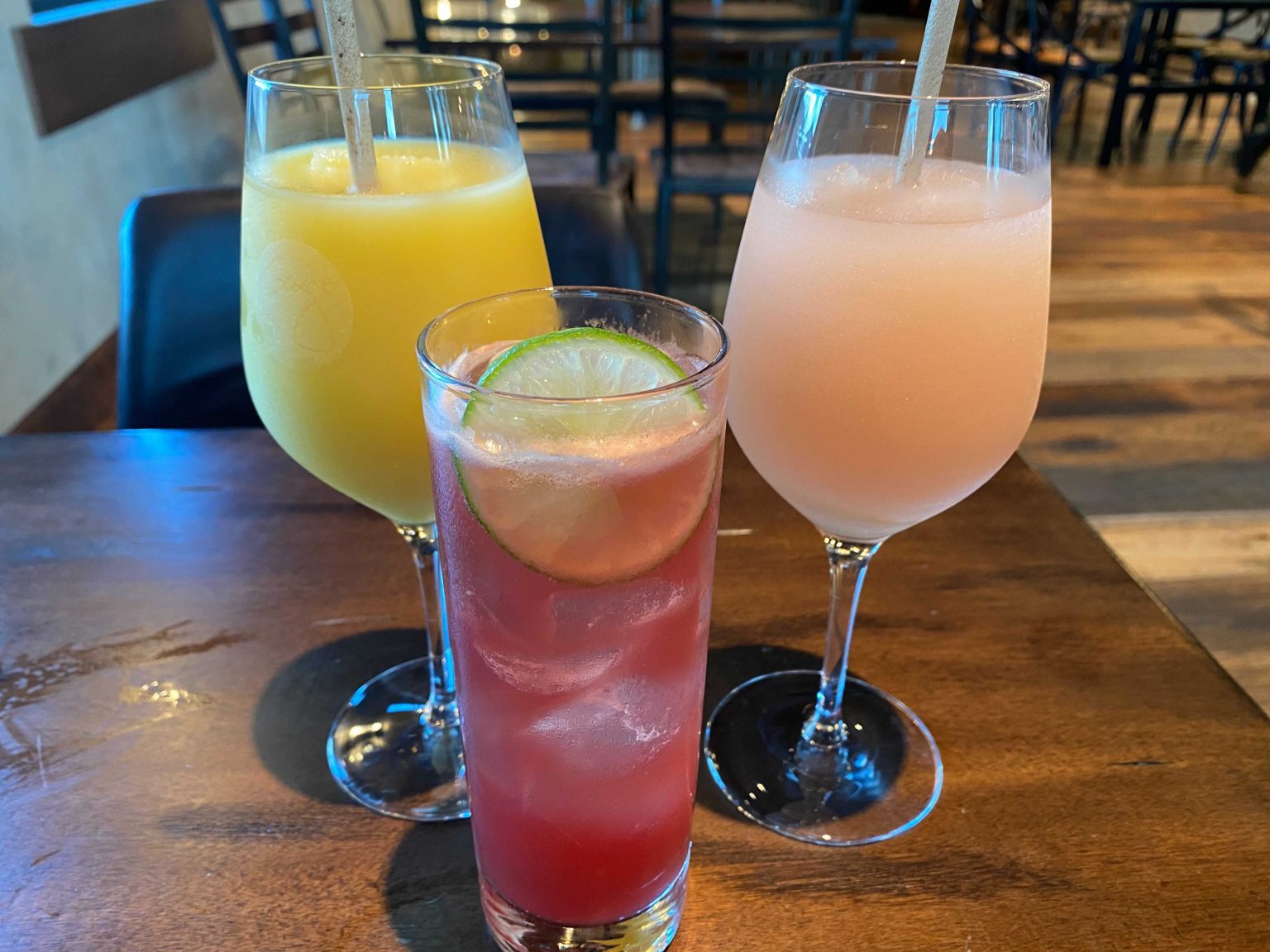 The-Hoot-Froze-Froscato-at-Wine-Bar-George-1536x1152