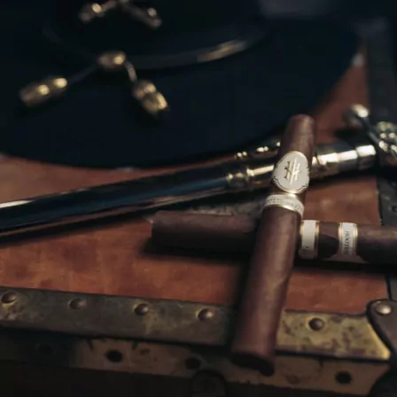 Hooten Young Cigars